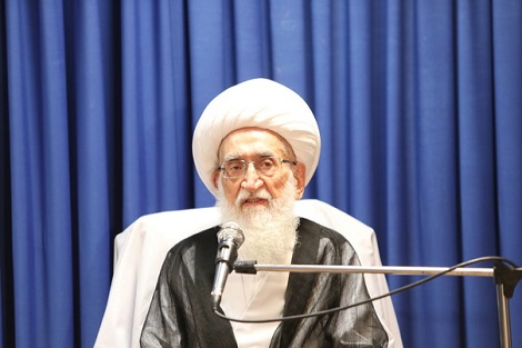 آیت‌الله العظمی نوری همدانی: عدّه‌ای می‌خواهند کار امام (ره) را تضعیف نمایند/ هشدار می‌دهم که حوزه علمیه جای این نیست که بخواهند به بهانه‌های مختلف این حرکت بزرگ را زیر سؤال ببرند/ حوزه‌های علمیه رسالت بزرگ در ترویج افکار امام عزیز دارند