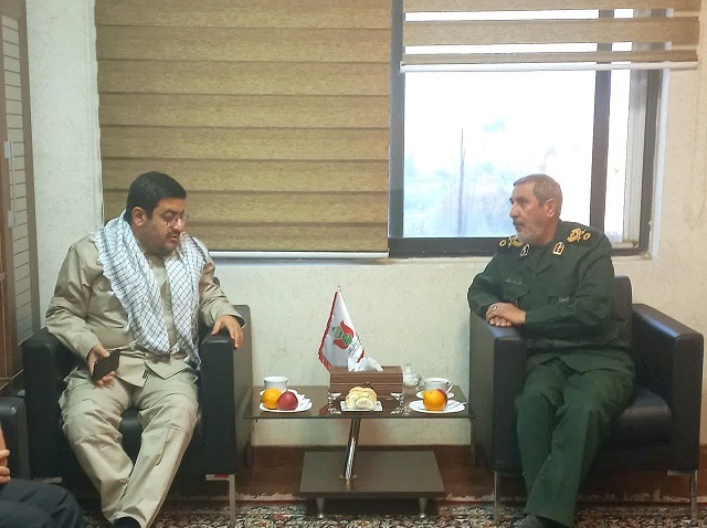 تمامی مسئولان و دلسوزان نظام نسبت به تحقق مشارکت حداکثری و رقابت سالم در انتخابات تلاش کنند