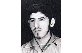 دیدار مدیرکل کمیته امداد استان تهران با خانواده شهید « علی عباد اردستانی»