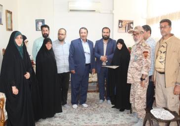 دیدار بخشدار فشافویه با خانواده معظم شهیدان قره چلی، امانی و قنقره