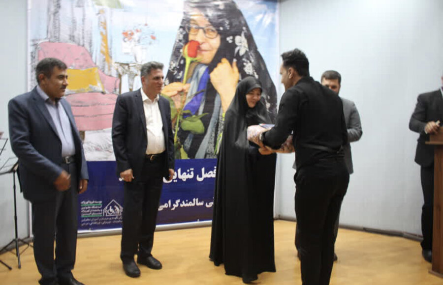 گزارش تصویری |همایش بزرگداشت روز جهانی سالمندان در آسایشگاه خیریه کهریزک کرج برگزار شد