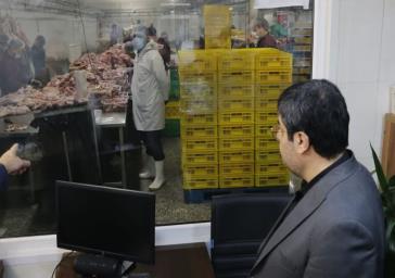 بازدید میدانی فرماندار ویژه شهرستان ری از مراکز عرضه محصولات پروتئینی و تنظیم بازار