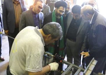 در بازدید از واحدهای صنعتی تاثیر تحریم‌ها بر رشد تکنولوژی و افزایش تولید کاملا مشهود بود