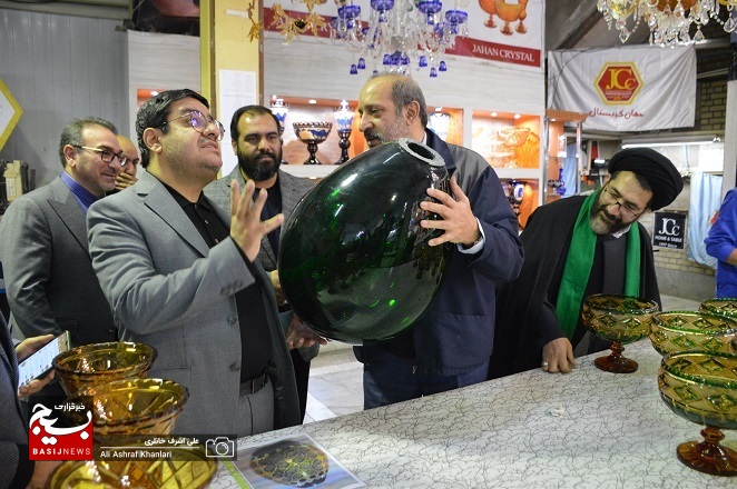 دیپلماسی فعال باعث رونق صادرات می شود/ همه محصولات کریستال ایران از فروشگاه های عربستان جمع شد/ تخصیص آب از پساب های اطراف تهران برای  شهرک صنعتی شمس آباد