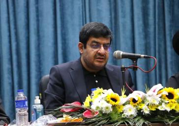 مدیران را در انجام امور مدیریتی به تقوا و رعایت بایدها و نبایدها و کار برای رضای خدا دعوت می‌کنم