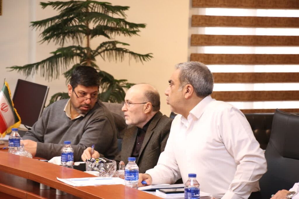 photo 2024 01 24 08 16 56 | برگزاری ششمین نشست مشترک اعضای هیئت اجرایی و نظارت بر انتخابات بخش کهریزک