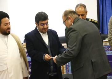 با حکم استاندار تهران سیامک علیجانی بعنوان سومین شهردار قلعه نو منصوب شد