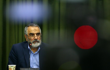 دبیر ستاد مرکزی بزرگداشت امام خمینی(س): جای تبیین امام بسیار خالی است/ دشمنان به دنبال تخریب حرم امام بوده اند؛ توطئه های زیادی خنثی شده است/ در این انتخابات شاهد گلایه هایی هستیم