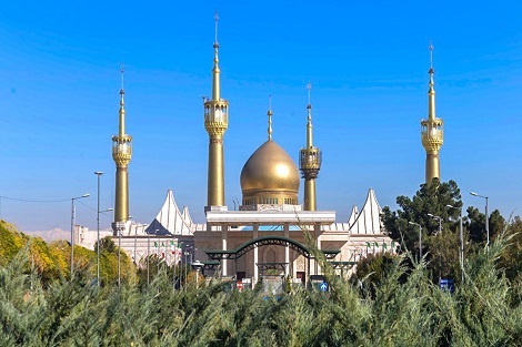 مراسم روز ولادت حضرت فاطمه الزهرا (س) و فرزند برومندش حضرت روح الله