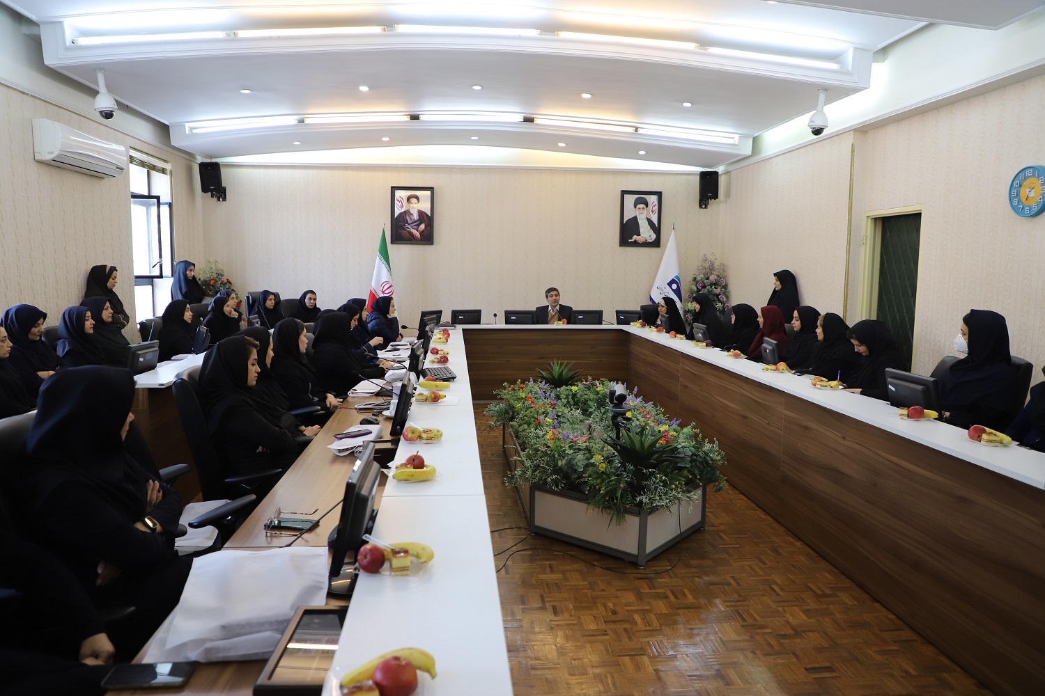 مراسم گرامیداشت ولادت با سعادت حضرت فاطمه زهرا (س) و روز زن برگزار شد