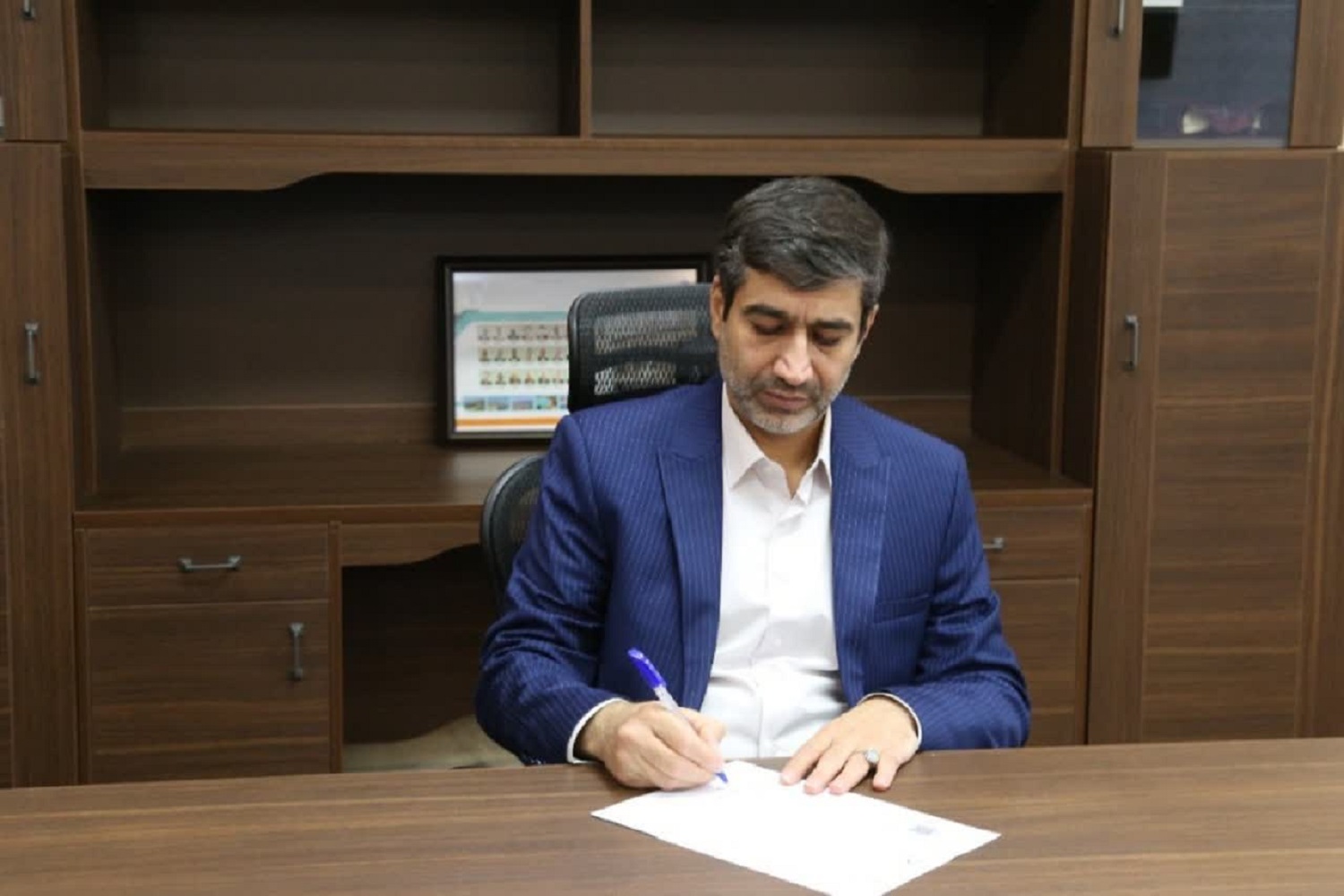 پیام دعوت مدیرعامل شرکت آب منطقه ای تهران از همکاران این شرکت برای حضور در انتخابات مجلس شورای اسلامی و خبرگان رهبری