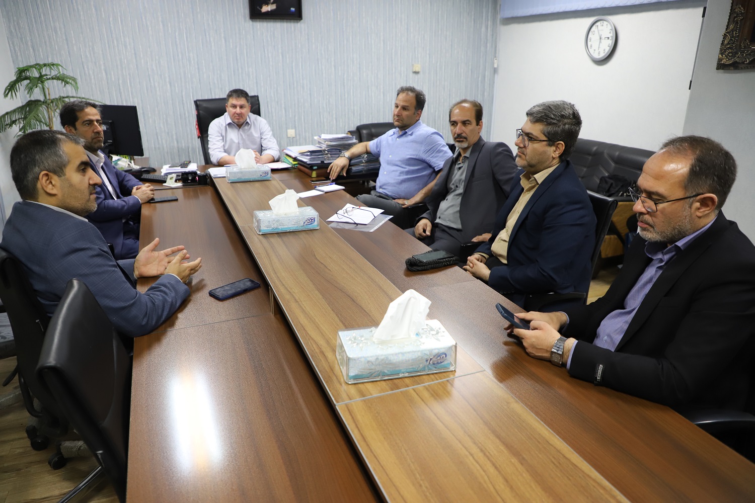 برگزاری اولین و دومین جلسه ستاد مدیریت شرایط اضطراری شرکت آب منطقه ای تهران در سال 1403