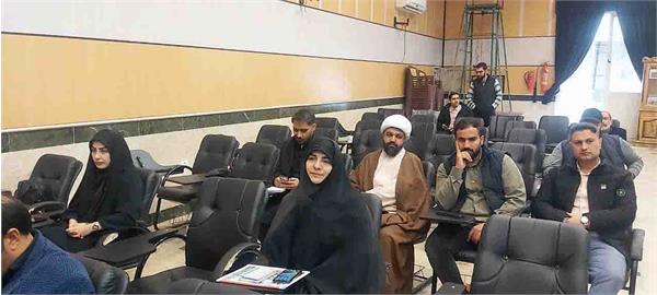 نشست “نقش مردم در هندسه انقلاب اسلامی” در شهر ری