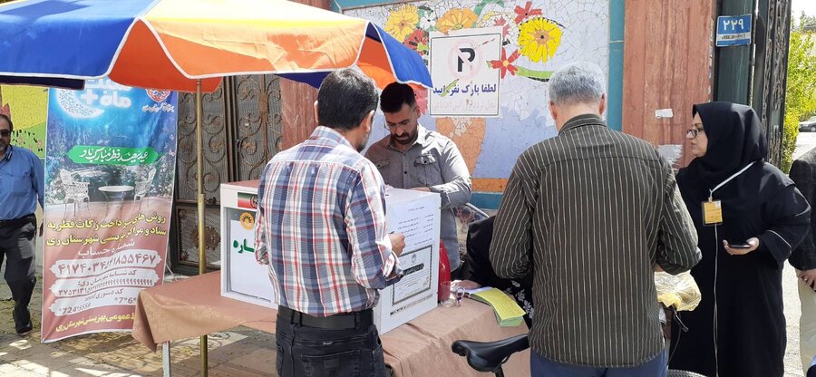 ندای کهریزک | استقبال مردم از پایگاه های جمع آوری زکات فطریه