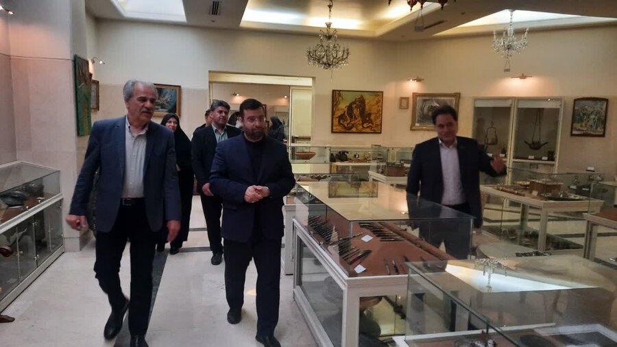 دیدار مدیرکل بهزیستی استان تهران از آسایشگاه خیریه کهریزک