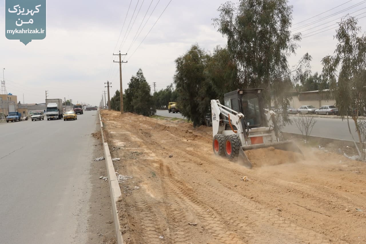 فاز دوم طرح آبیاری مکانیزه در بوستان های شهر کهریزک عملیاتی شد