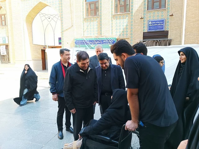 بررسی مسائل مهم شهرستان ری در دیدار معاون اول رئیس جمهور   با فرماندار ری