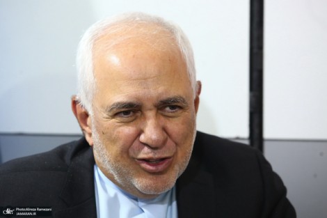 ظریف: نقشی که امام خمینی(س) برای مردم قائل بودند، در تاریخ انقلاب اسلامی بی‌نظیر است