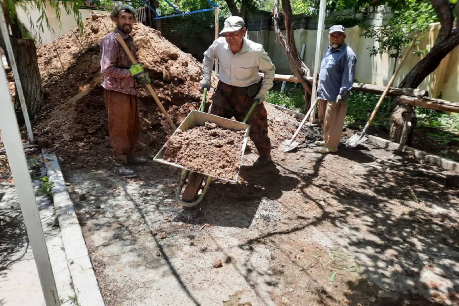 انسداد 18 حلقه  چاه غیرمجاز در منطقه آئینه ورزان  شهرستان دماوند