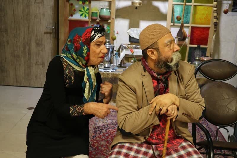 کرج‌ | اجرای برنامه فرهنگی هنری جهت بهبود خلق و سلامت روان سالمندان