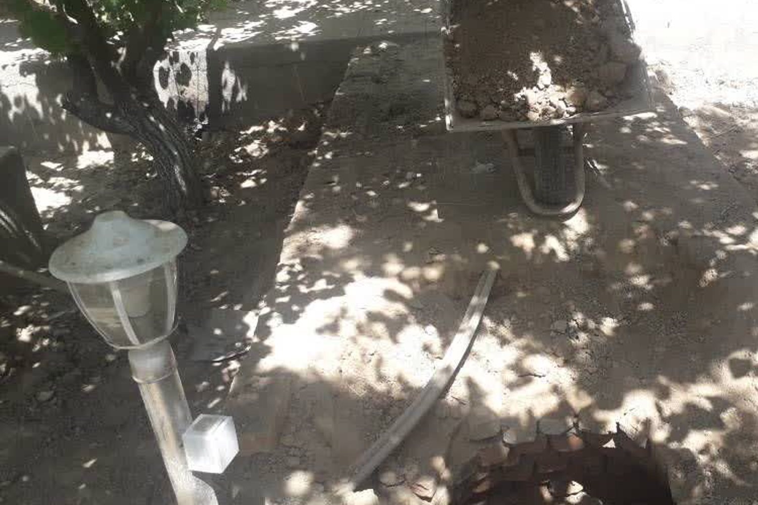 انسداد 9 حلقه چاه غیرمجاز توسط امور منابع آب رباط کریم