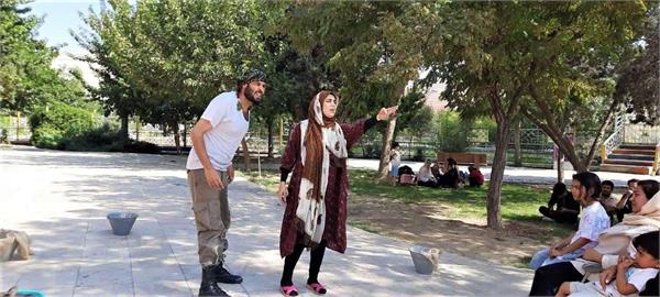 هفته دفاع مقدس با اجرای نمایش خیابانی اقتباب