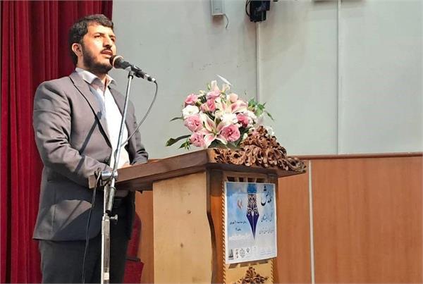 همایش تجلیل از نویسندگان نو قلم در شهرستان ری برگزار شد