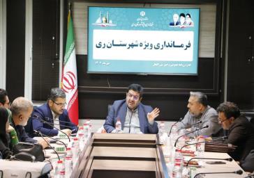 بسیاری از موضوعات جاری در شهرستان ری در تراز مسائل ملی و استانی است/ امروز مهمترین رسالت اصحاب قلم و رسانه امیدآفرینی در سطح جامعه است