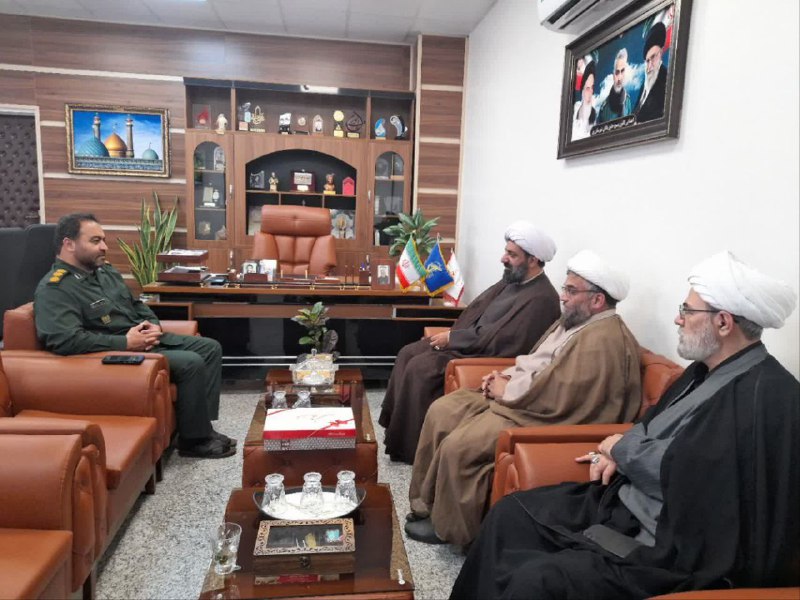 دیدار ریاست جدید اداره اوقاف و امور خیریه شهرستان ری با فرمانده سپاه شهرستان ری صبح امروز حجت الاسلام زین الدین ریاست ج…