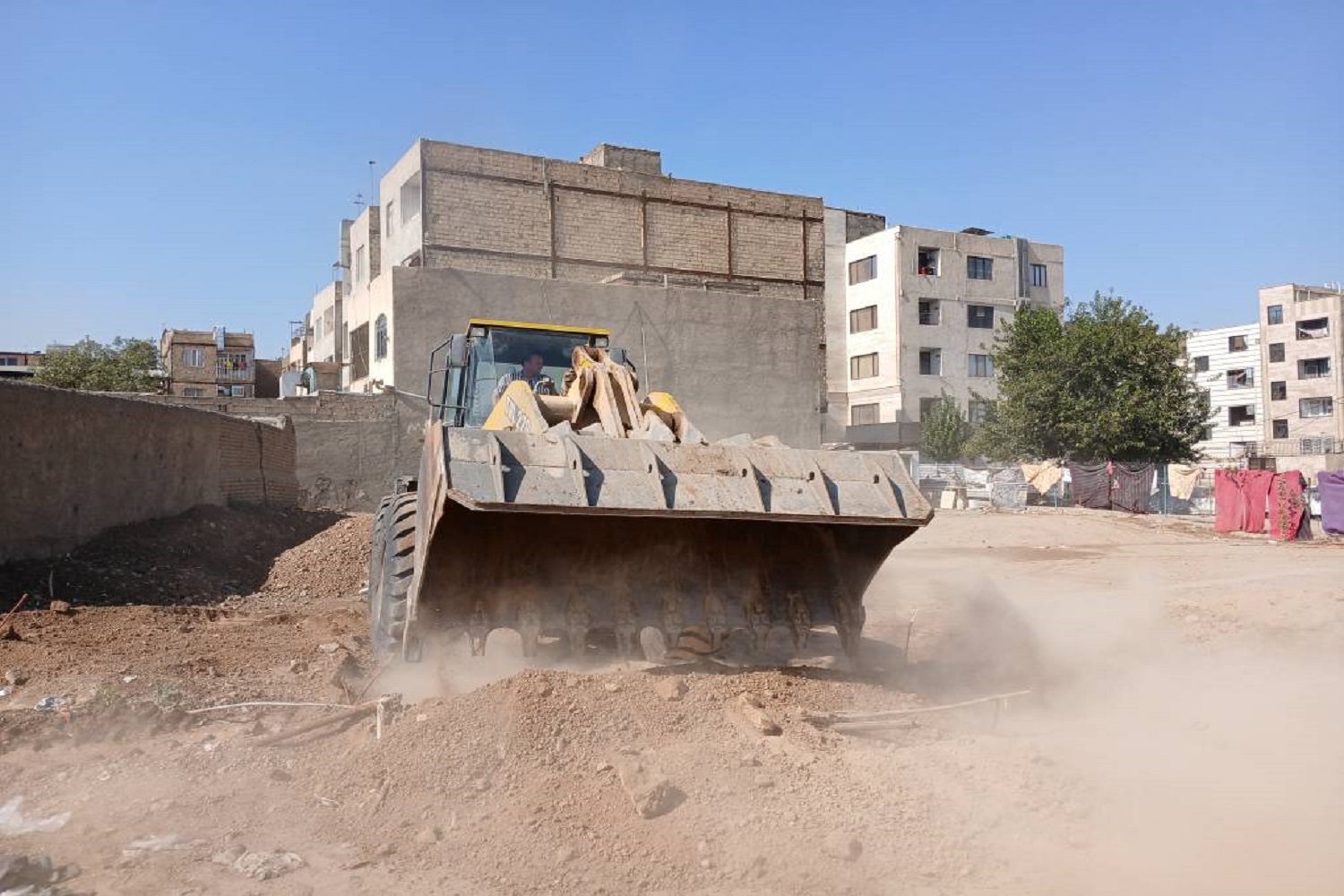 رفع تصرف بخشی از بستر رودخانه کرج