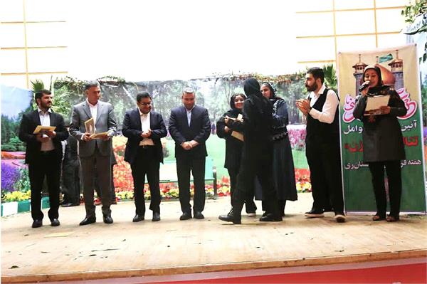 عوامل نمایش صحنه ای «چهار زن» در شهرری تجلیل شدند