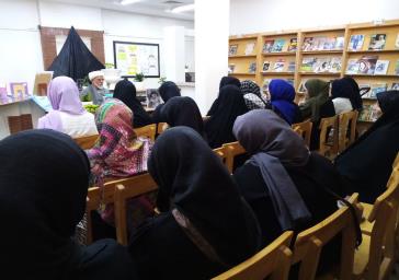 محفل نورانی انس با قرآن کریم یادبود شهید سید حسن نصرالله در کتابخانه عمومی جدّا