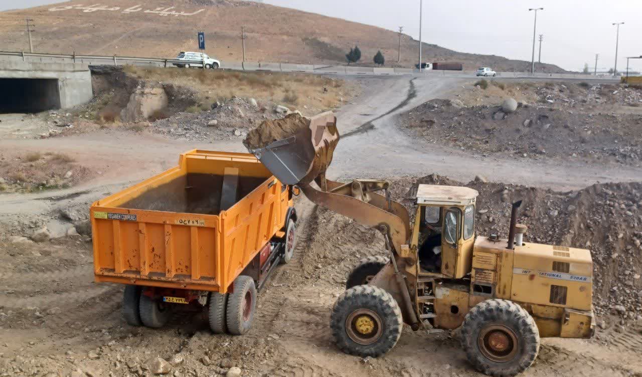 برگزاری مانورعملیاتی سطح یک مقابله با بحران زلزله  صنعت آب و برق در منطقه مرکزی- شمال