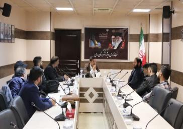 نشست فرماندار ویژه شهرستان ری با فرمانده و‌ بسیجیان حوزه مقاومت حضرت ولی عصر «عج»