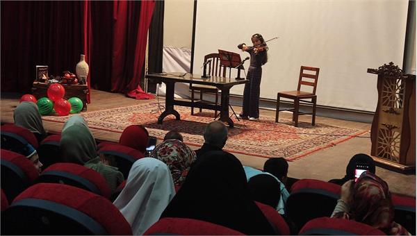 هنرجویان موسیقی یلدای ری را جشن گرفتند