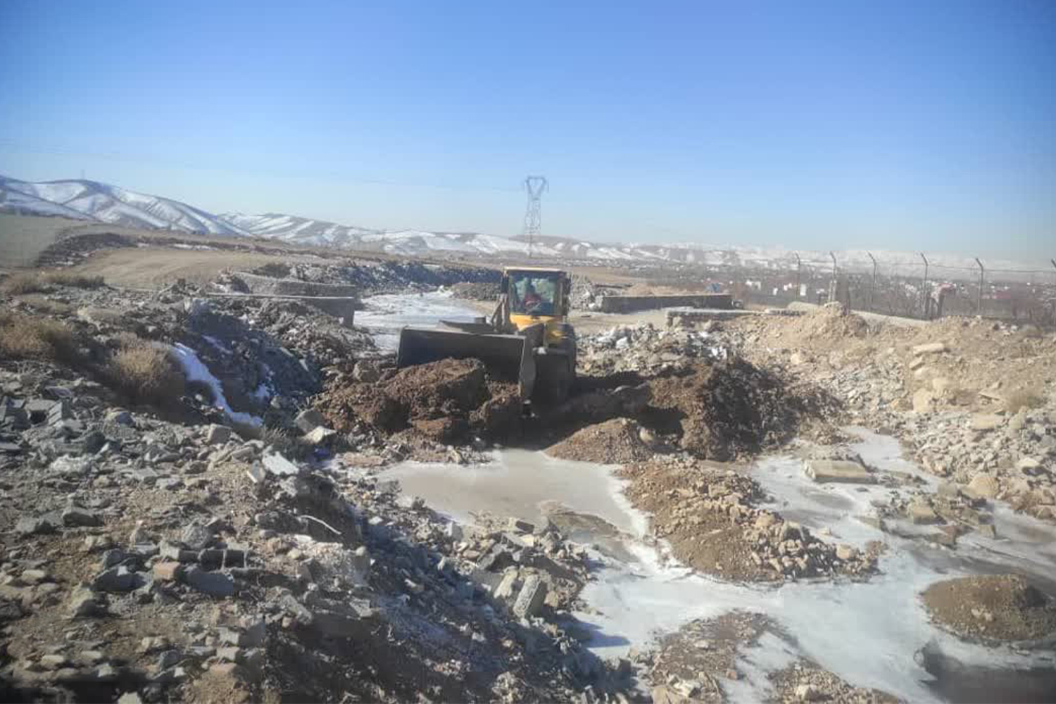 لایروبی رودخانه سربندان به طول 3 کیلومتر توسط امور منابع آب دماوند