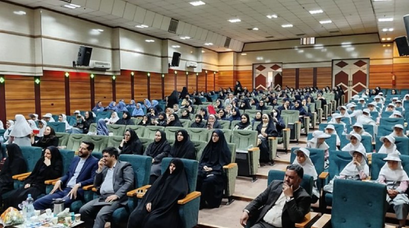 همایش علمی فناوری هسته‌ای در ری همایشی با هدف گرامیداشت روز ملی فناوری هسته‌ای و تشویق دانش‌آموزان به شرکت در جشنواره‌ه…