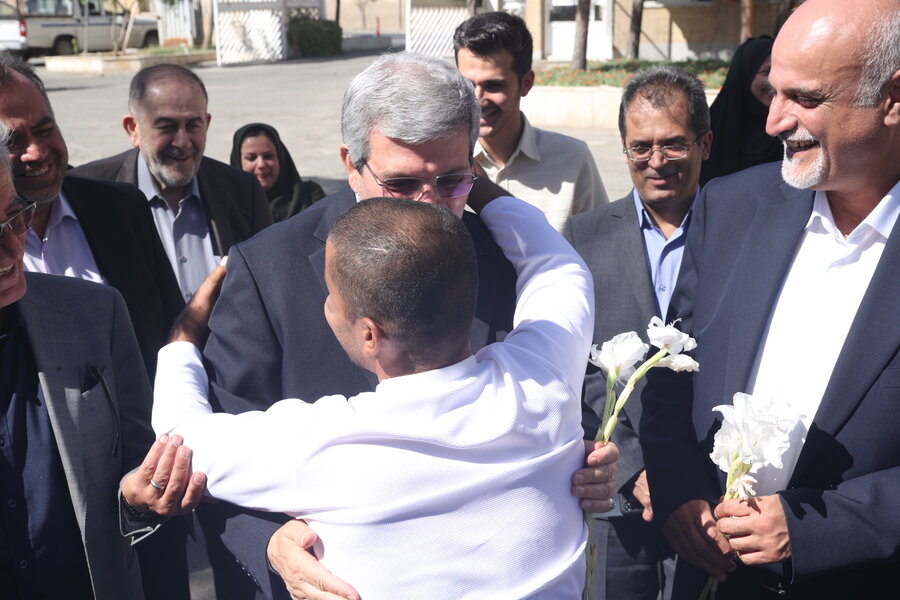 در انتهای شهر جایی که دل‌ها آرام می‌گیرند