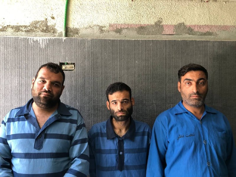 سارقان مأمورنما را شناسایی کنید فرمانده انتظامی شهرستان ری: اعضای باند حرفه ای سارقان مامورنما در محور‌های مواصلاتی شهر…