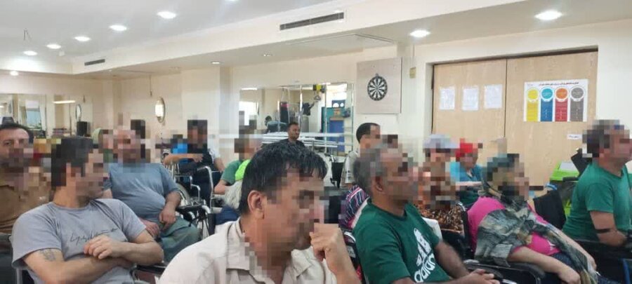 کرج | برگزاری کارگاه آموزشی بهداشت دهان و دندان در کهریزک