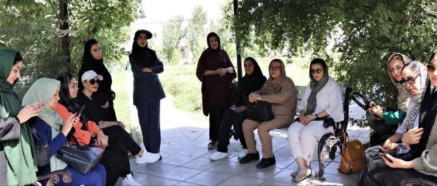 کرج | به مناسبت هفته بهزیستی | برنامه "پیاده‌روی مادرانه" در آسایشگاه خیریه کهریزک برگزار شد