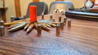 دستگیری فرد مسلح در عملیات پلیس ری با تجهیزات کامل برای سرقت و شرارت سرهنگ مافی، فرمانده انتظامی شهرستان ری: در پی انجا…