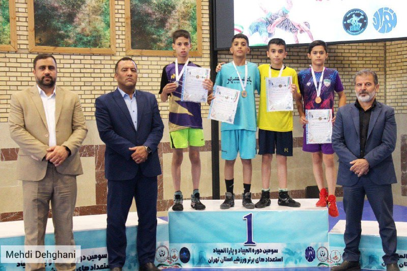قهرمانی نونهالان کشتی فرنگی شهرری در استان تهران تیم نونهالان کشتی فرنگی شهرری همچون همیشه افتخارآفرین شد و بر سکوی نخس…