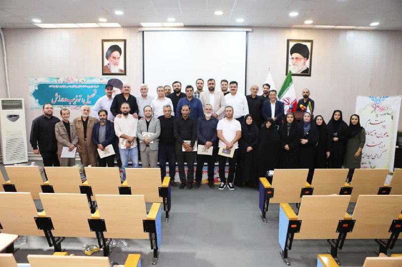 گرامیداشت هفته خبرنگار؛ تقدیر رئیس اداره ورزش و جوانان شهرستان ری از خبرنگاران ورزشی به مناسبت هفته خبرنگار، رئیس اداره…