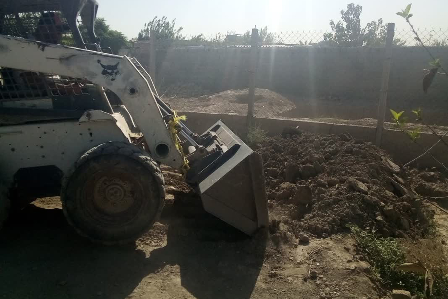 انسداد 18 حلقه چاه غیر مجاز توسط امور منابع آب رباط کریم