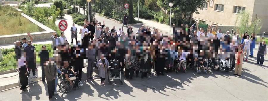 همایش پیاده‌روی و ورزش سالمندان در بوستان کهریزک برگزار شد